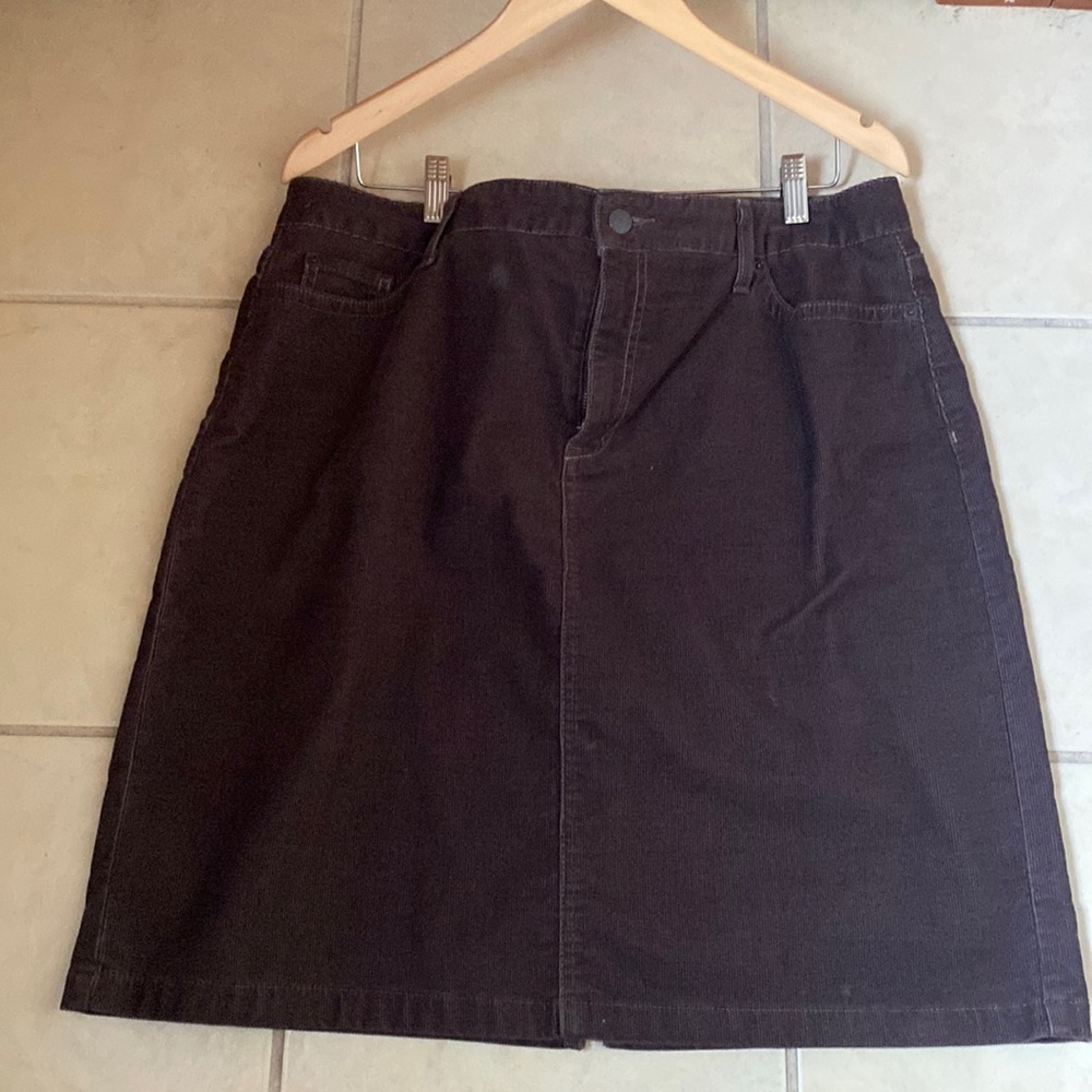 LLBEAN brown corduroy skirt